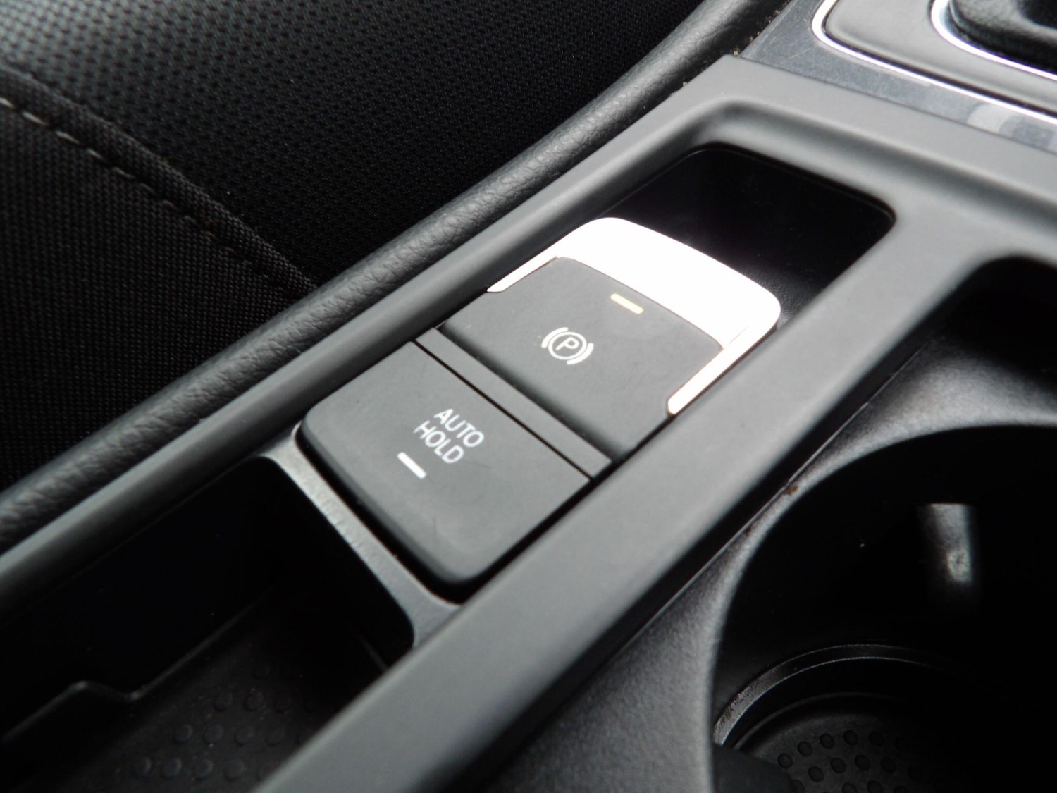 Used Volkswagen Golf 2018 for sale - 77120610: Photo 17