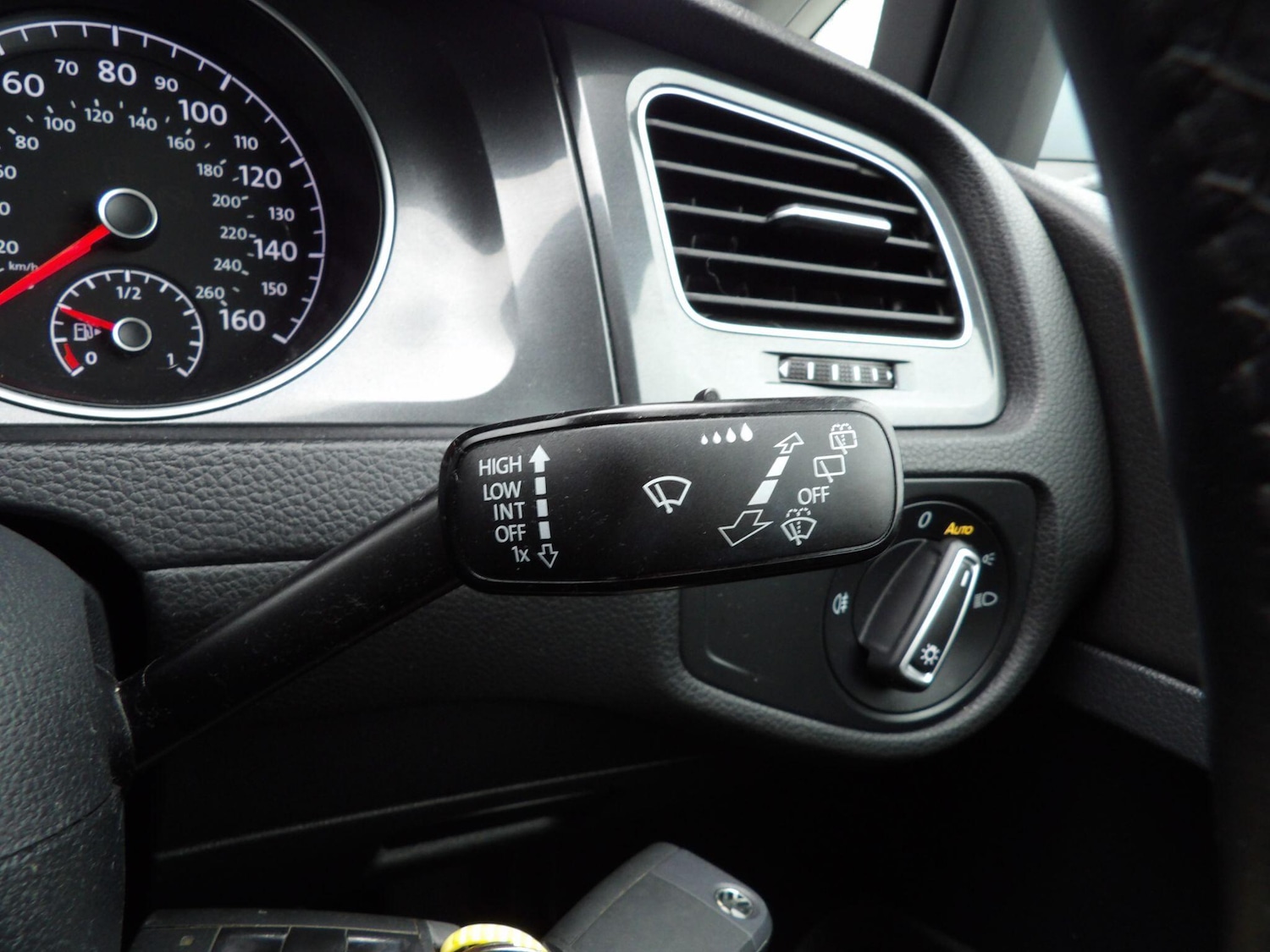 Used Volkswagen Golf 2018 for sale - 77120610: Photo 19