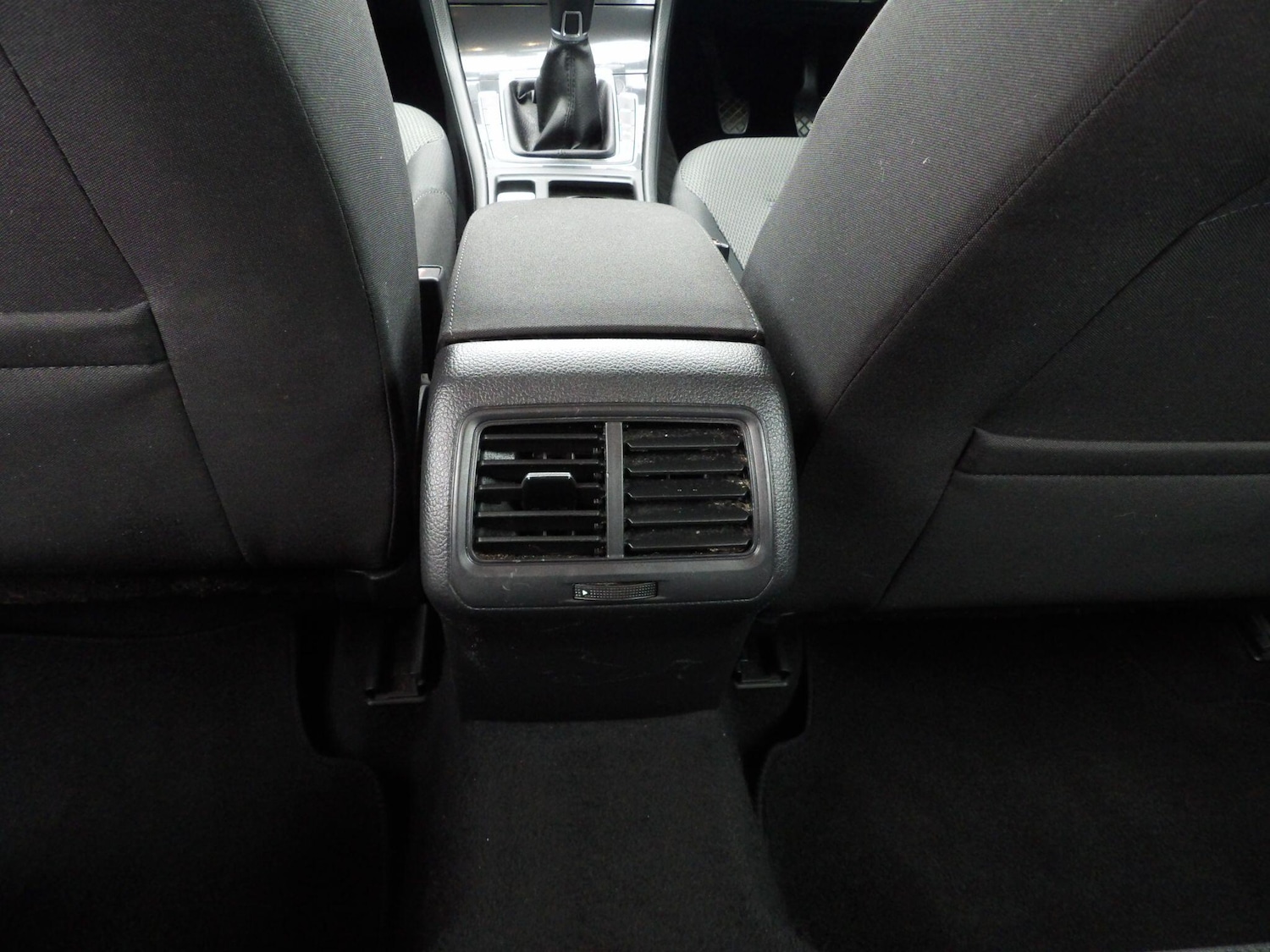 Used Volkswagen Golf 2018 for sale - 77120610: Photo 22