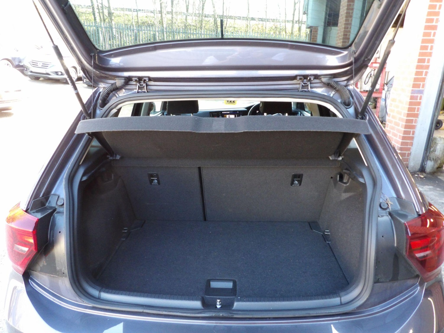 Used Volkswagen Polo for sale - 77993551: Photo 10