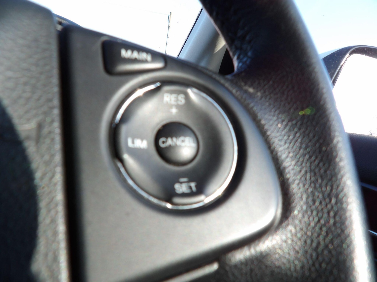 Used Honda CR-V 2015 for sale - 77993401: Photo 20