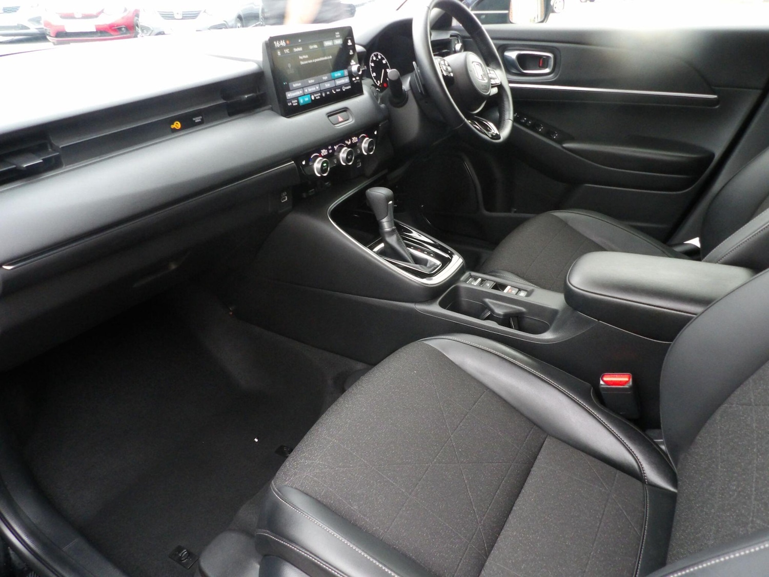 Used Honda HR-V 2023 for sale - 76918577: Photo 18