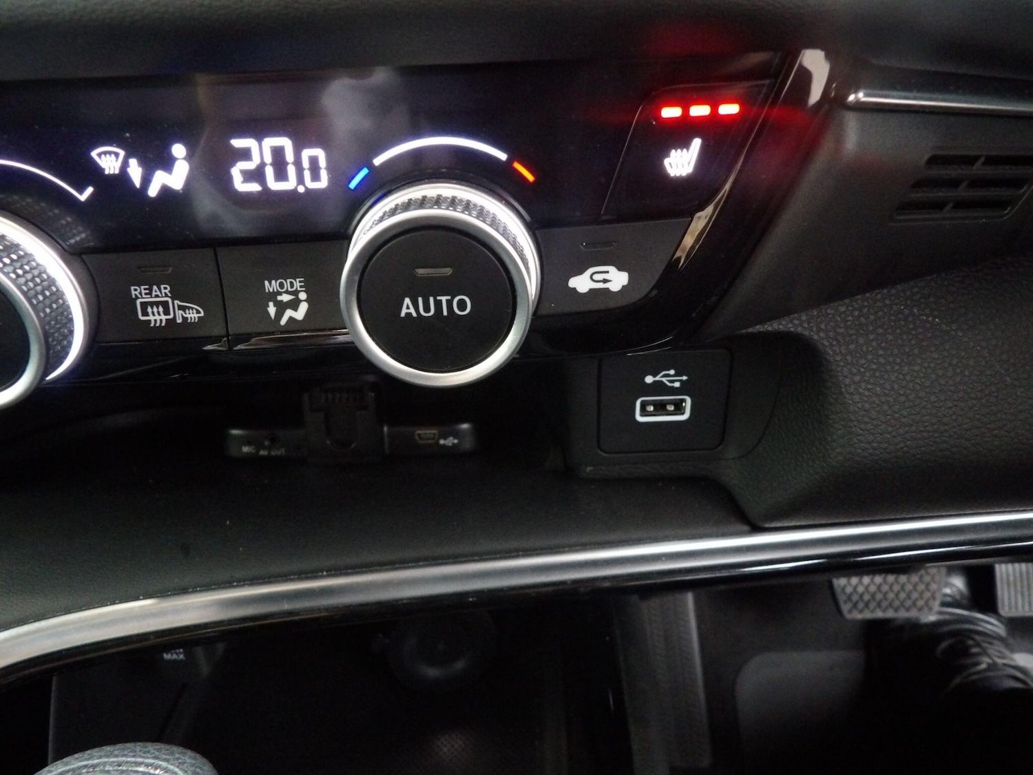 Used Honda HR-V 2023 for sale - 76918577: Photo 29