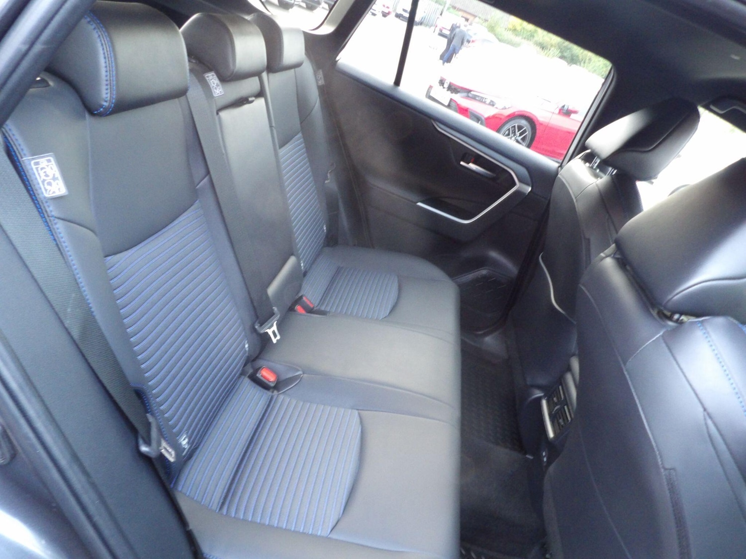 Used Toyota RAV4 2022 for sale - 76306656: Photo 19