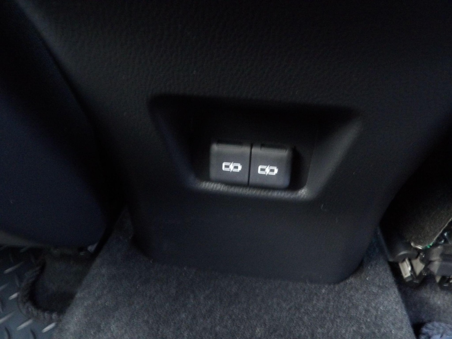 Used Toyota RAV4 2022 for sale - 76306656: Photo 21