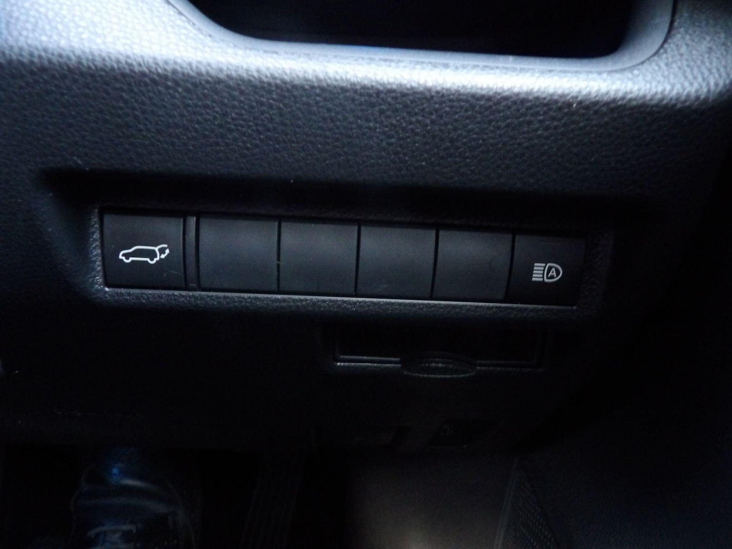Used Toyota RAV4 2022 for sale - 76306656: Photo 39