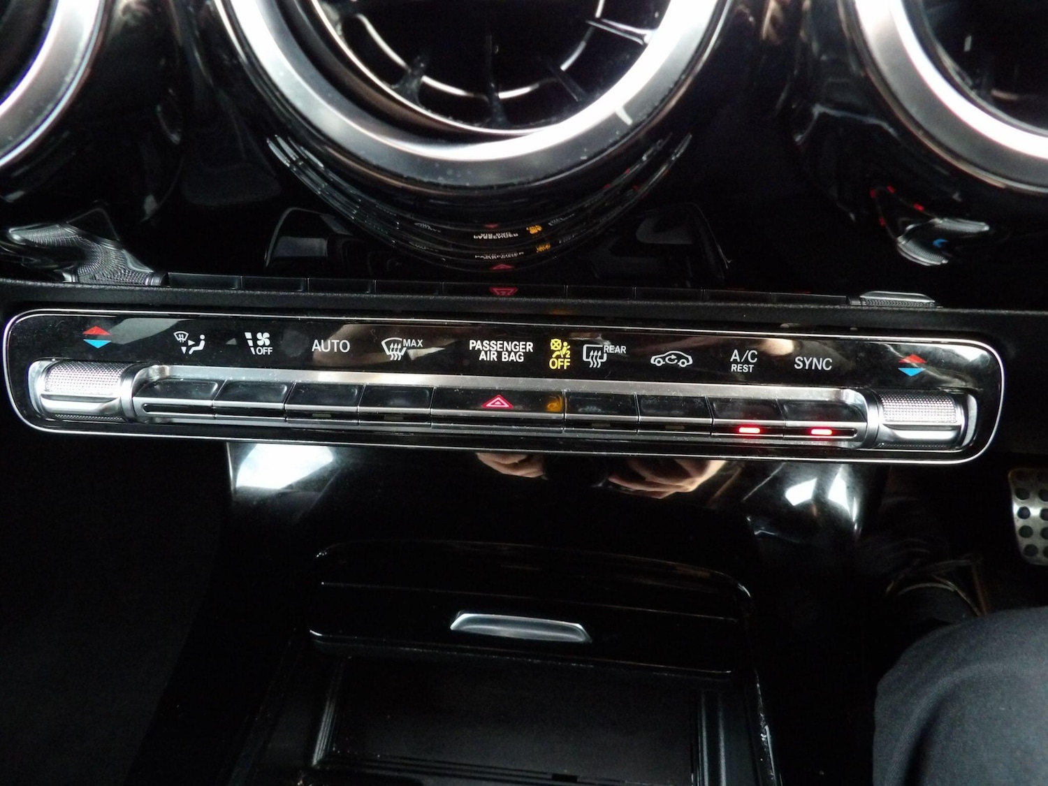 Used Mercedes-Benz CLA 2019 for sale - 78046895: Photo 32