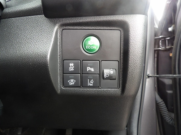 Used Honda HR-V 2015 for sale - 76152889: Photo 16