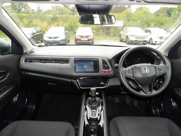 Used Honda HR-V 2015 for sale - 76152889: Photo 30