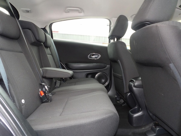 Used Honda HR-V 2015 for sale - 76152889: Photo 35