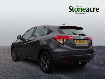 Used Honda HR-V 2015 for sale - 76152889: Photo 3