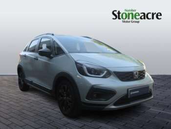 2025 (25) - 1.5 h i-MMD Crosstar Advance eCVT Euro 6 (s/s) 5dr