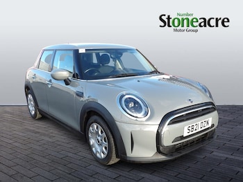 Used MINI Hatch 2021 for sale - 77175099: Photo