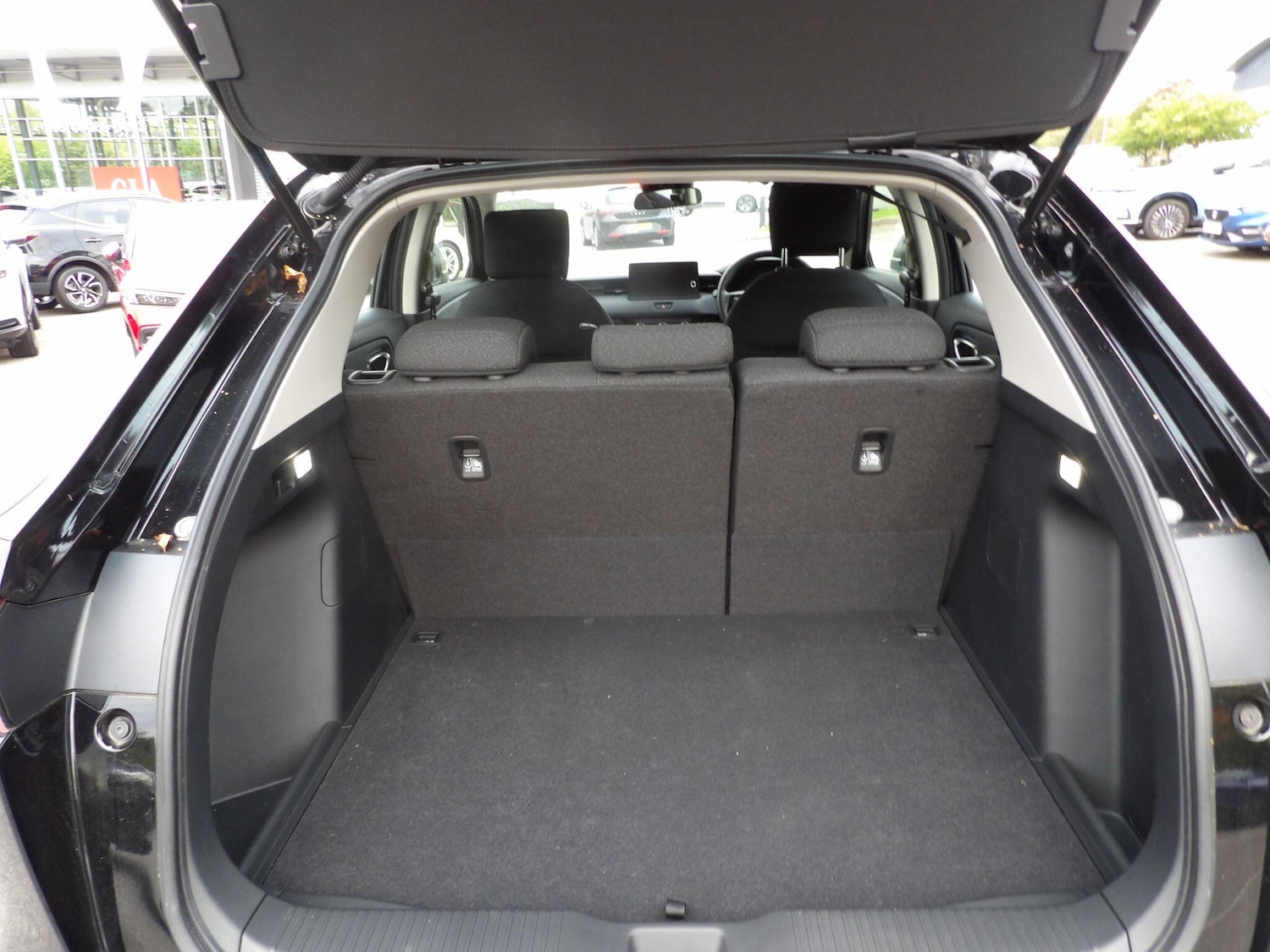 Used Honda HR-V 2023 for sale - 76714123: Photo 13