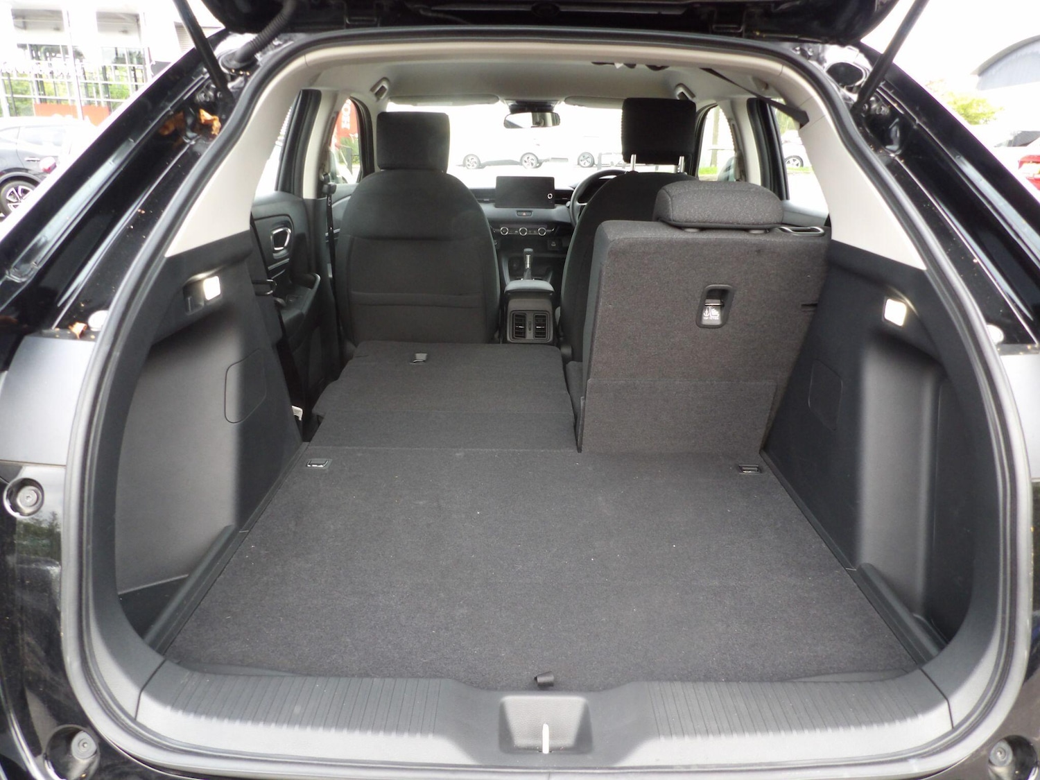 Used Honda HR-V 2023 for sale - 76714123: Photo 16