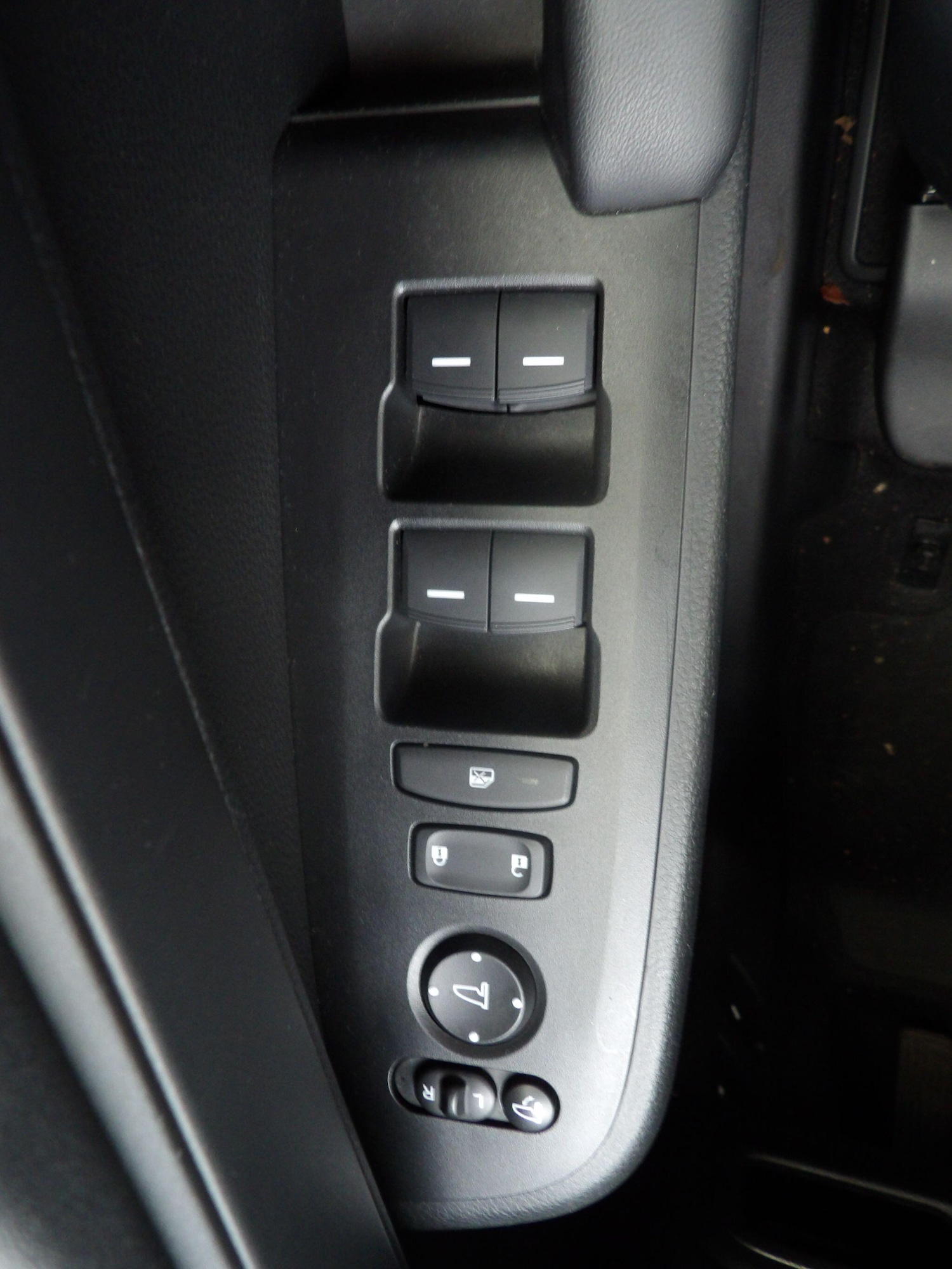 Used Honda HR-V 2023 for sale - 76714123: Photo 24