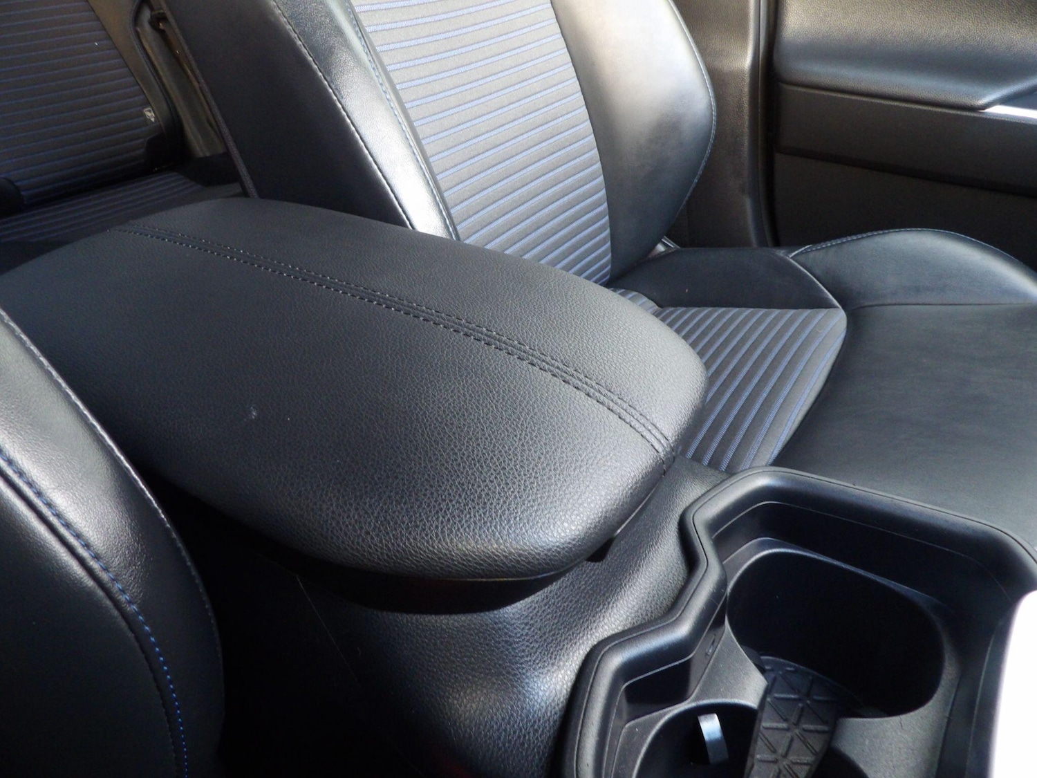 Used Toyota RAV4 2020 for sale - 76913964: Photo 13