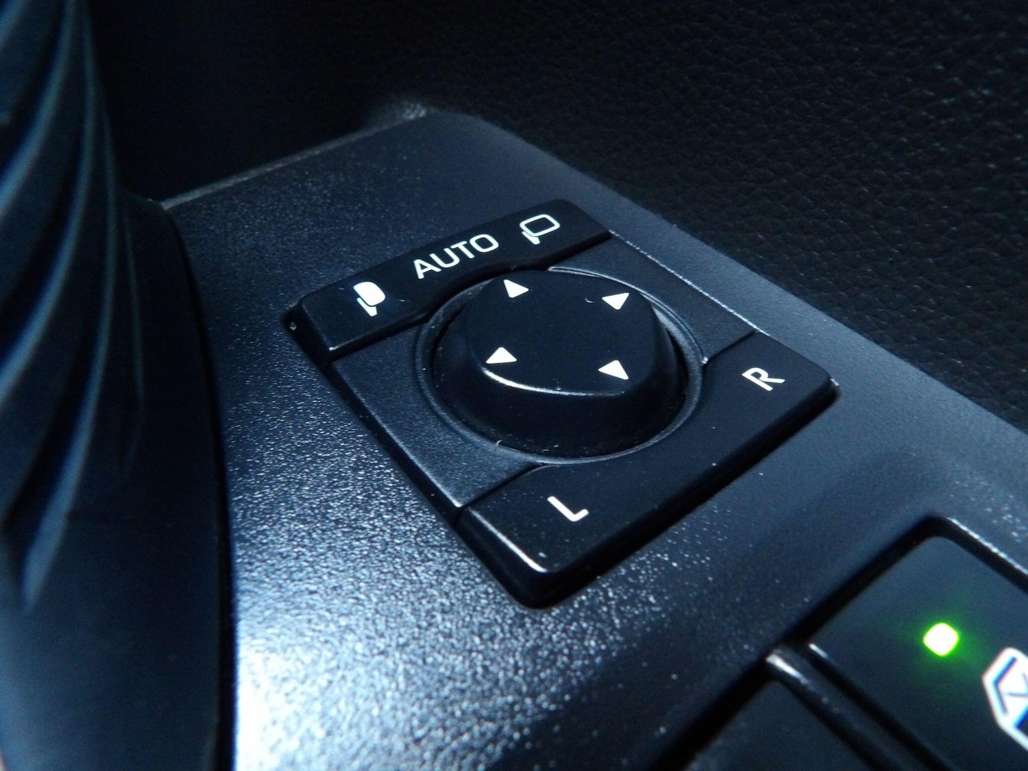 Used Toyota RAV4 2020 for sale - 76913964: Photo 17