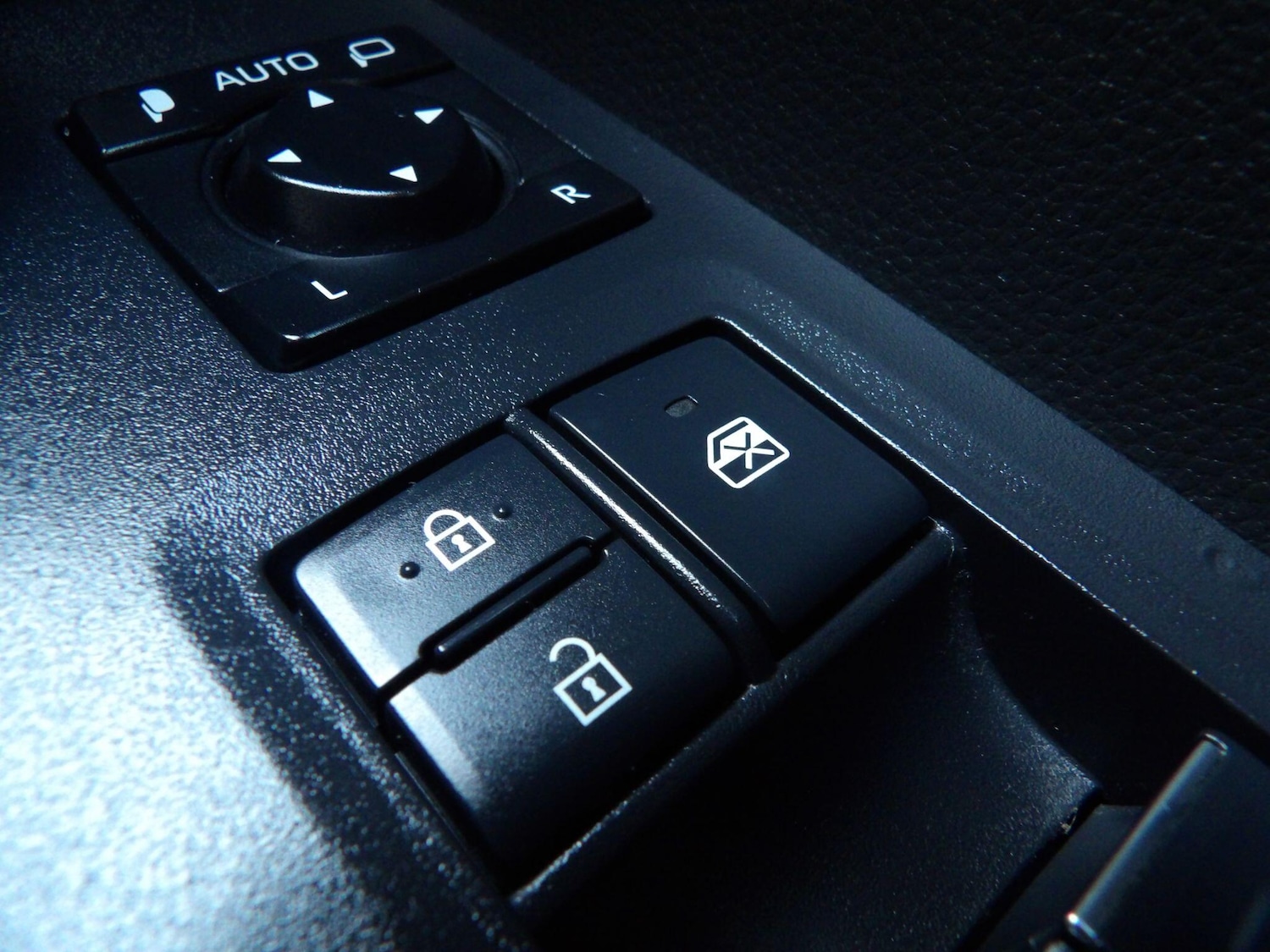 Used Toyota RAV4 2020 for sale - 76913964: Photo 18