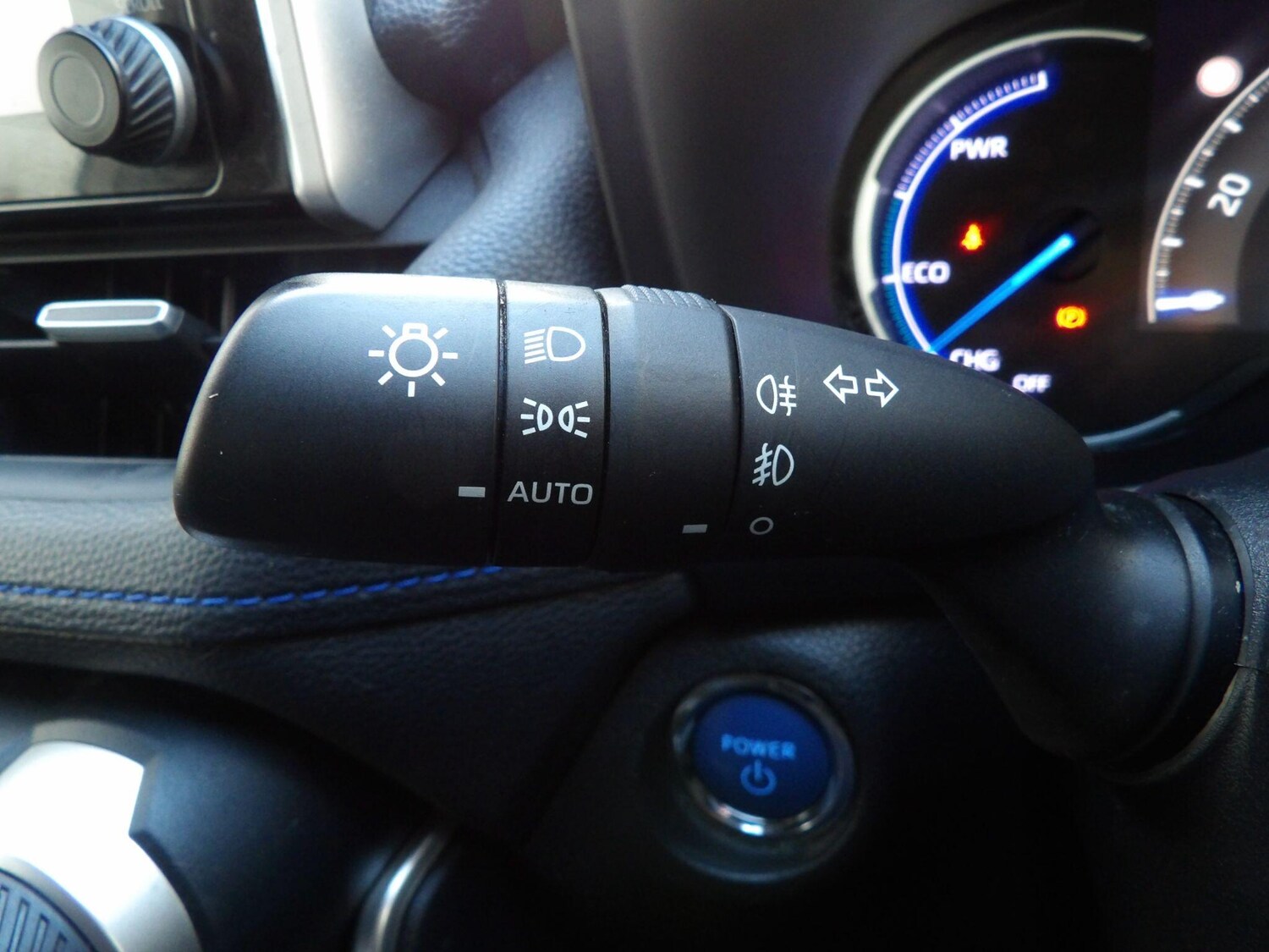 Used Toyota RAV4 2020 for sale - 76913964: Photo 21