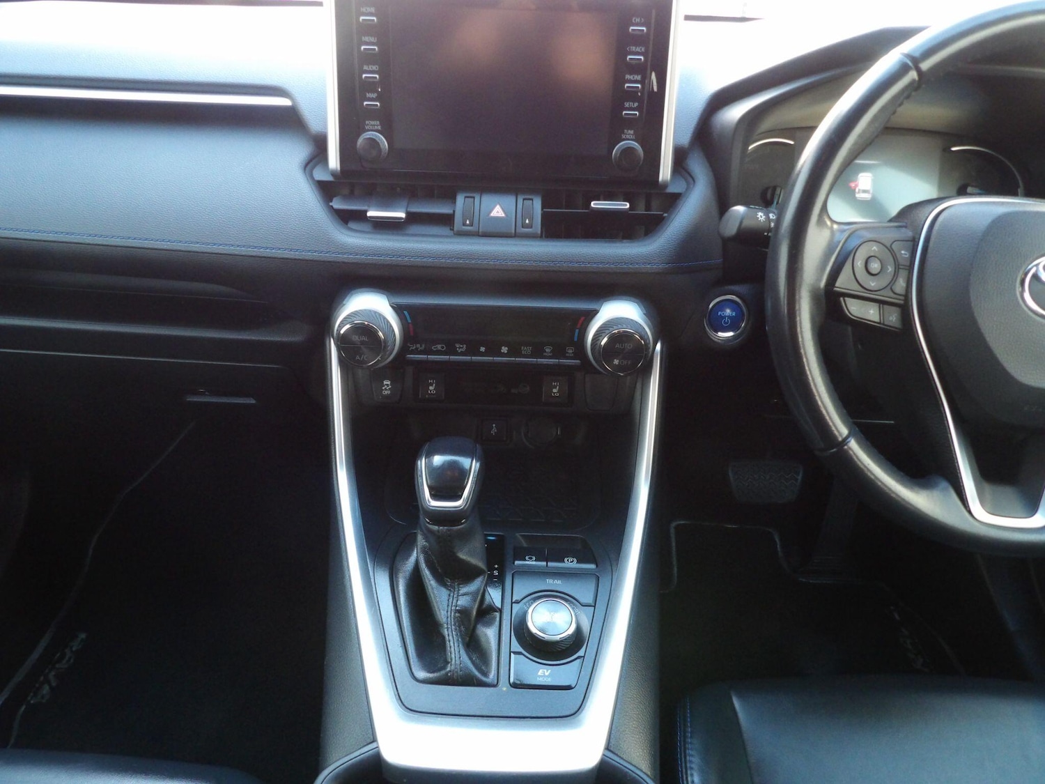 Used Toyota RAV4 2020 for sale - 76913964: Photo 41