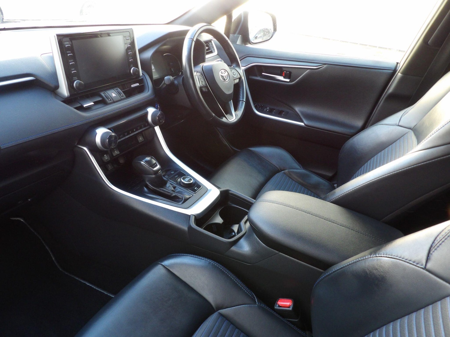 Used Toyota RAV4 2020 for sale - 76913964: Photo 9