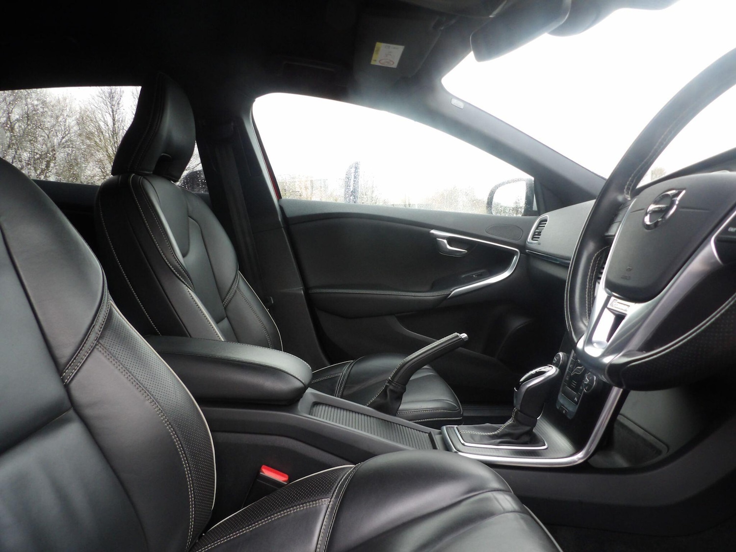 Used Volvo V40 2019 for sale - 77029628: Photo 15