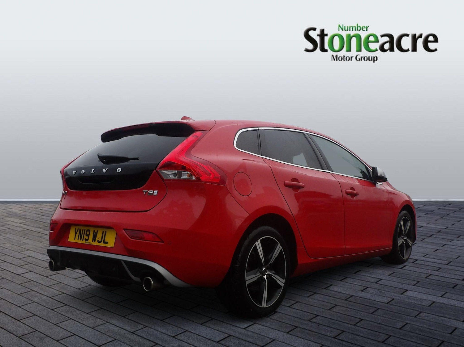 Used Volvo V40 2019 for sale - 77029628: Photo 3