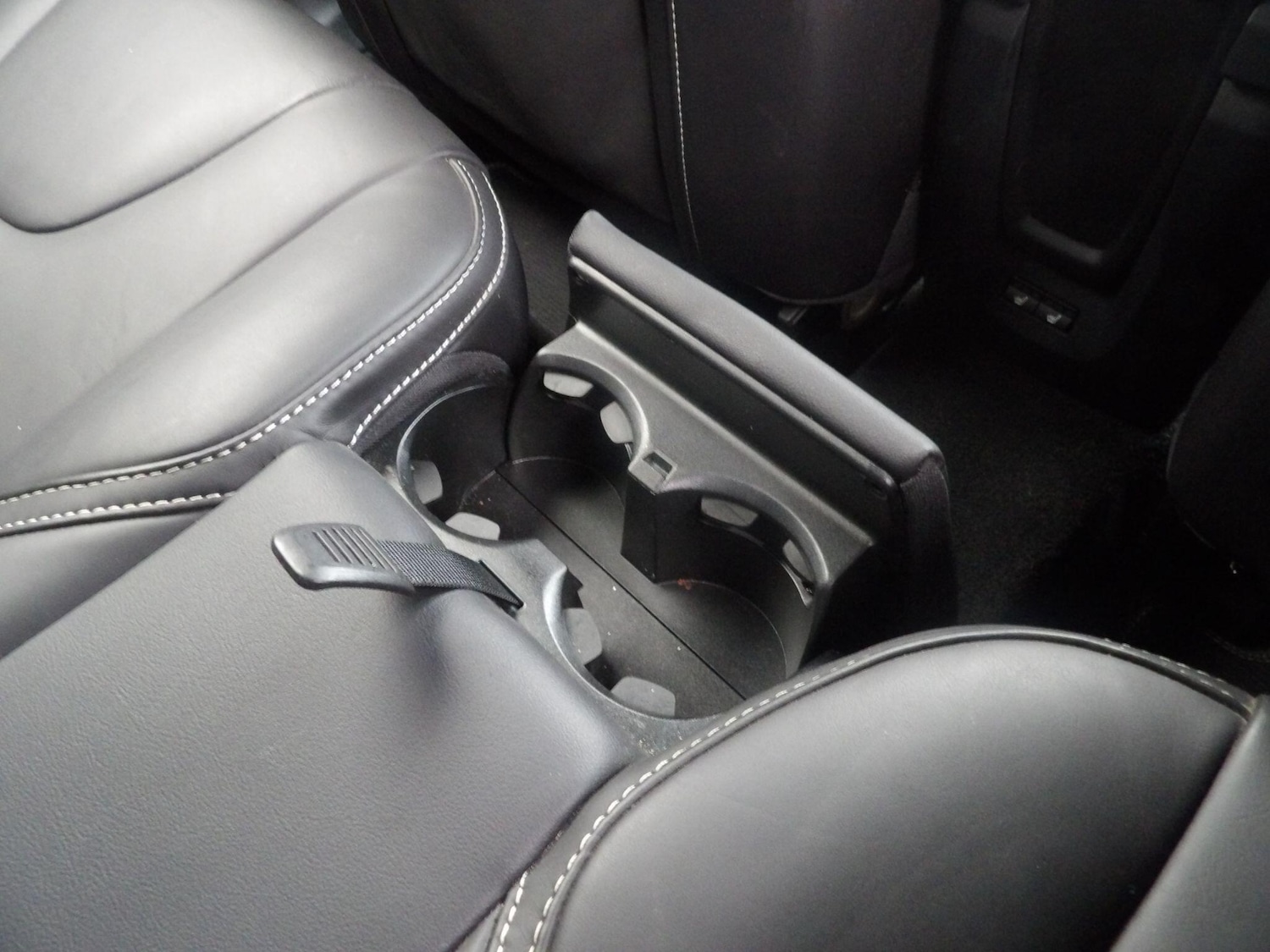 Used Volvo V40 2019 for sale - 77029628: Photo 34