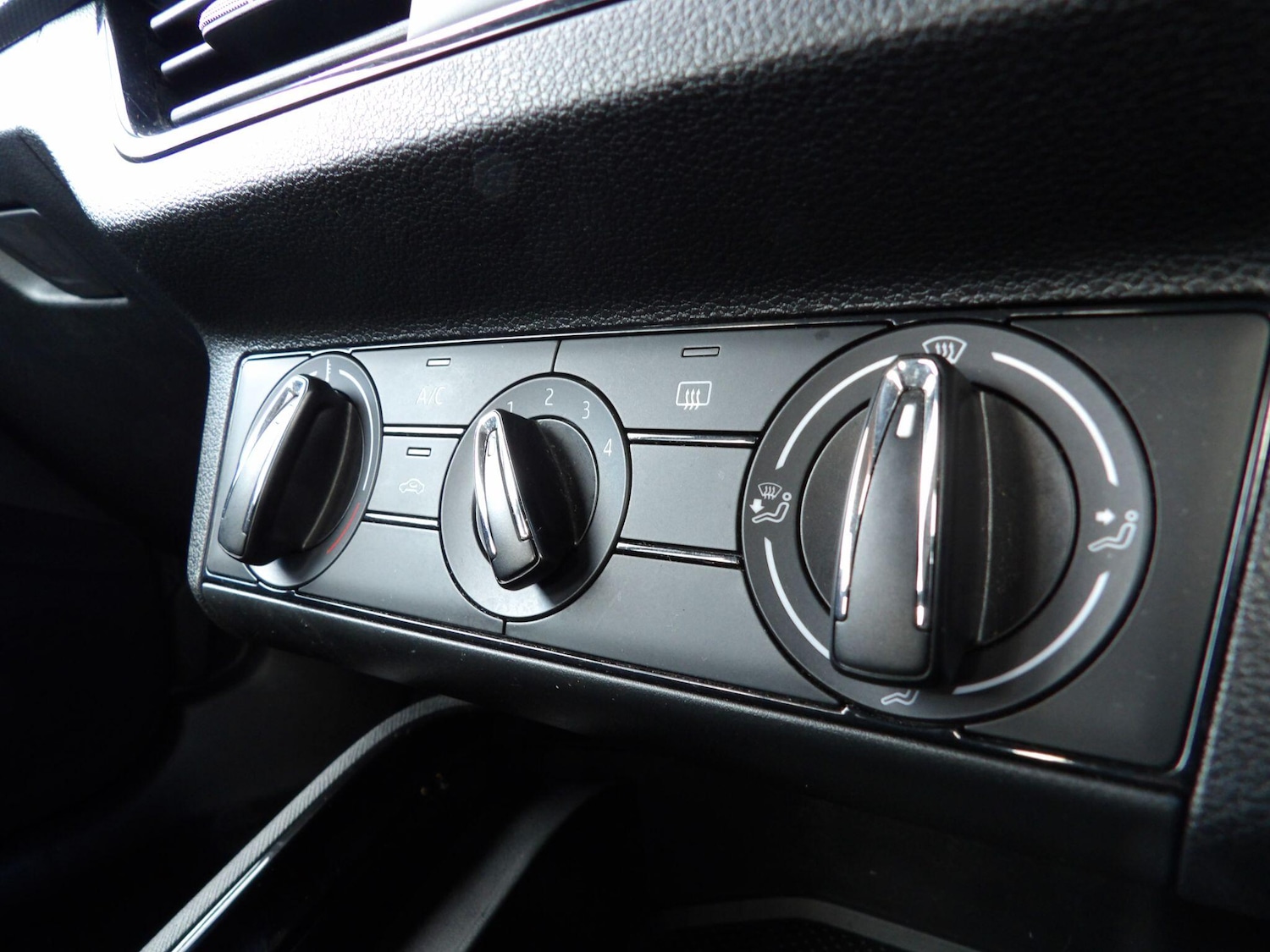 Used Skoda Kamiq 2021 for sale - 77839886: Photo 22