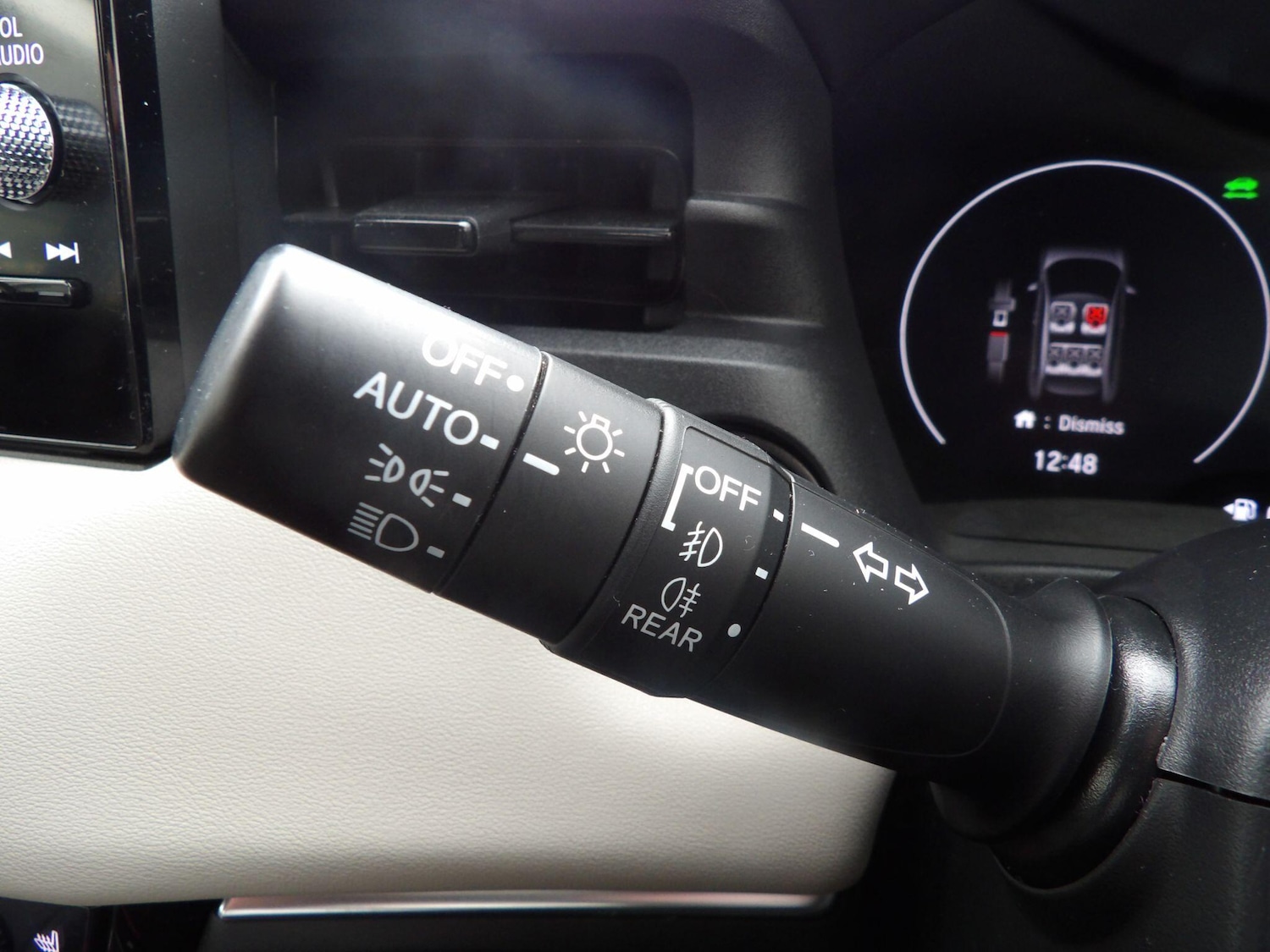 Used Honda HR-V 2023 for sale - 76327151: Photo 25