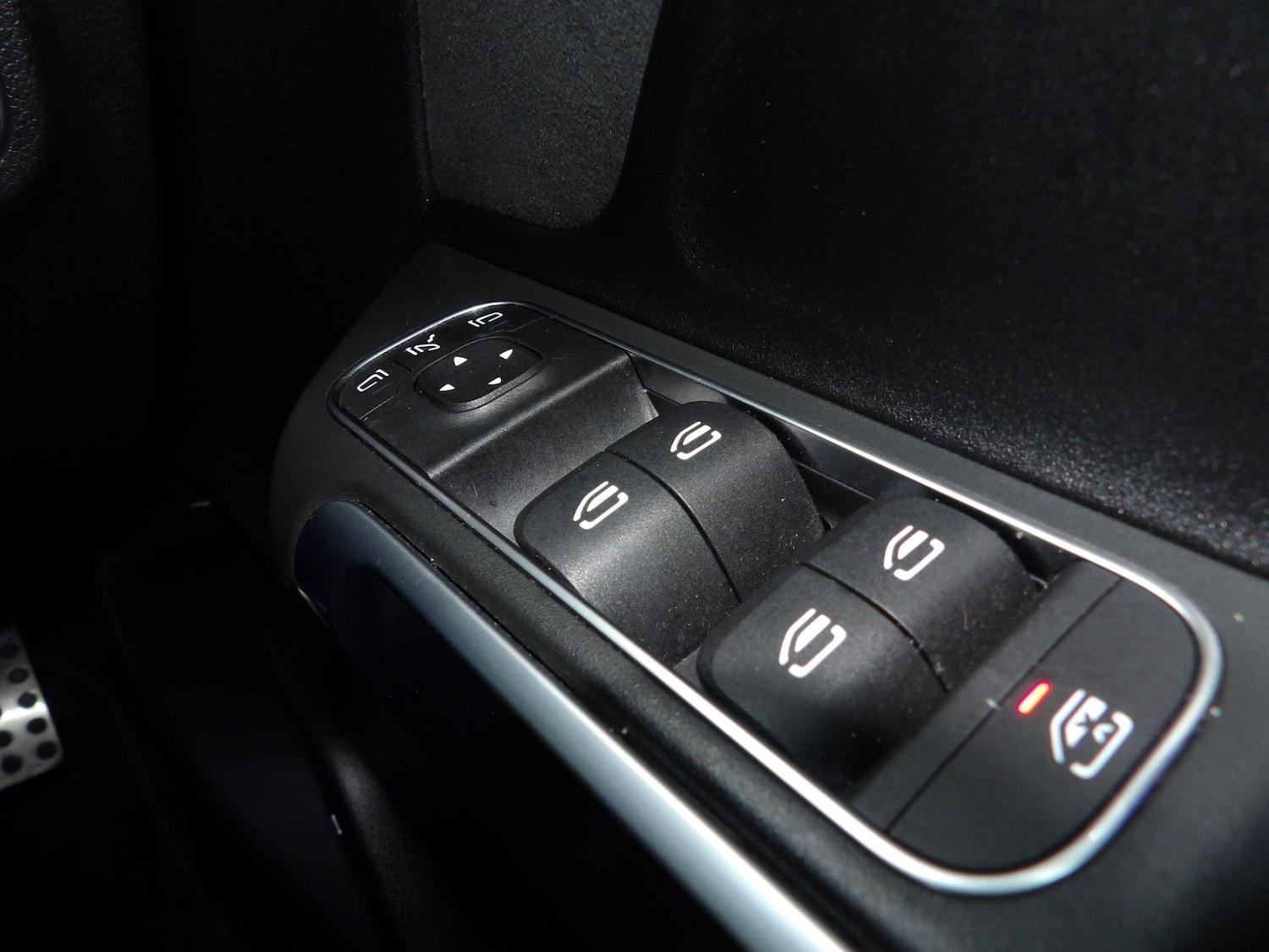 Used Mercedes-Benz GLB 2021 for sale - 77203830: Photo 39