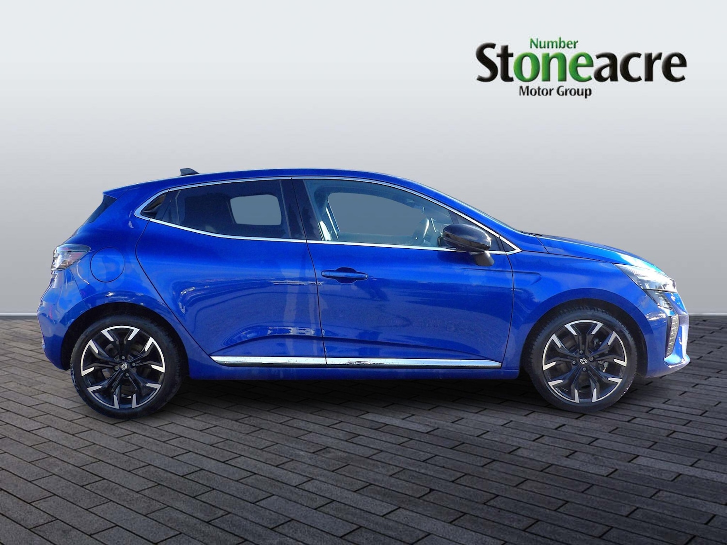 Used Renault Clio 2024 for sale - 77840007: Photo 2