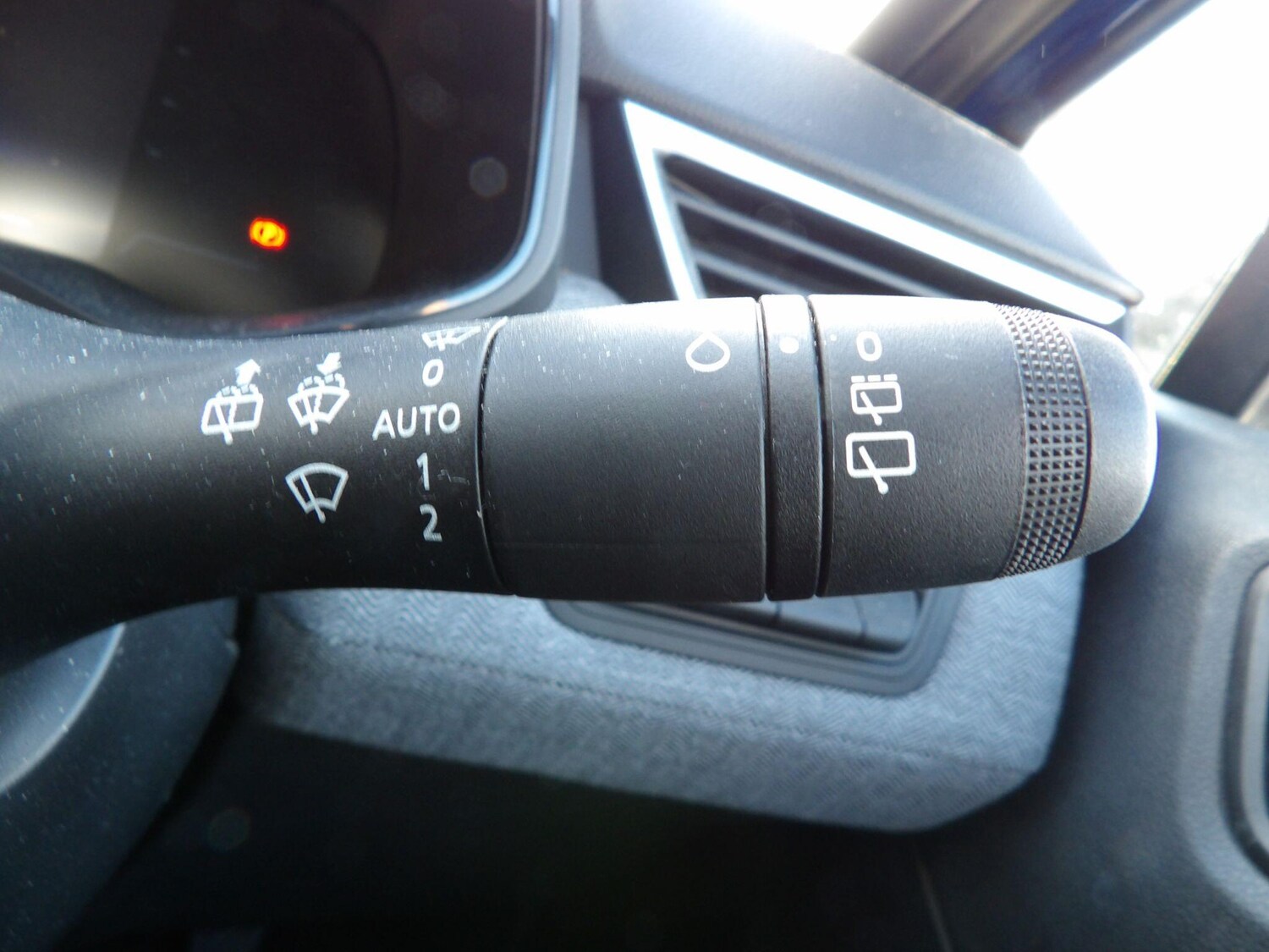 Used Renault Clio 2024 for sale - 77840007: Photo 23