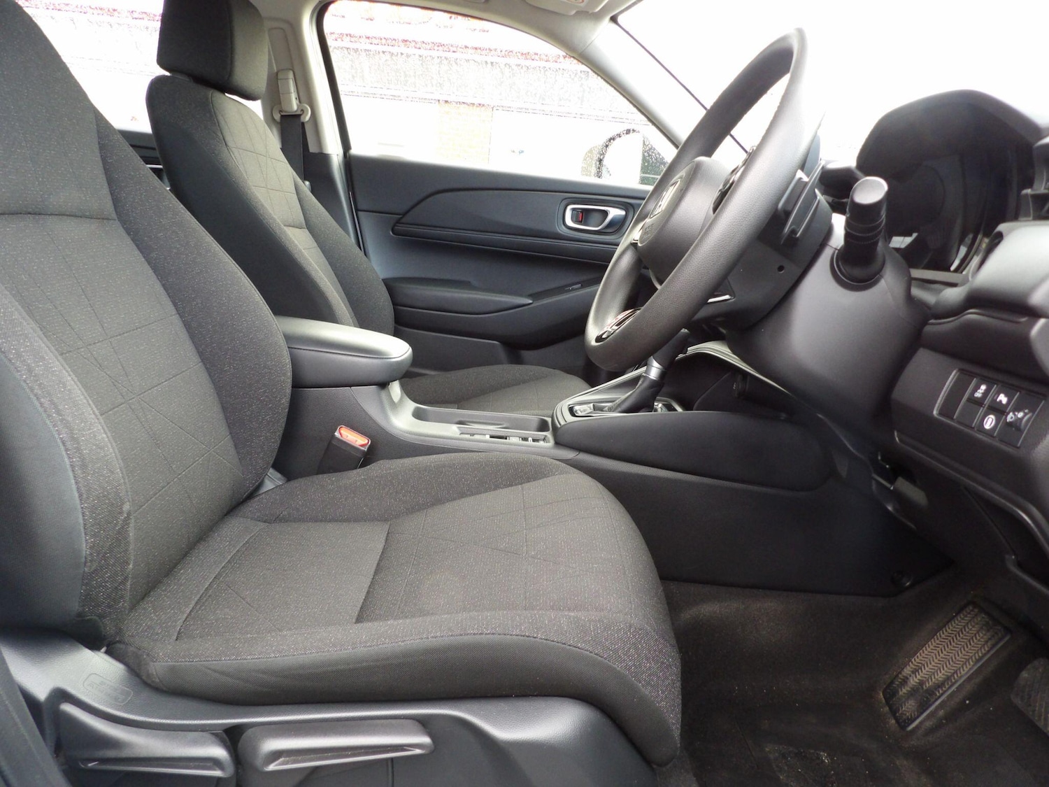 Used Honda HR-V for sale - 78047074: Photo 16