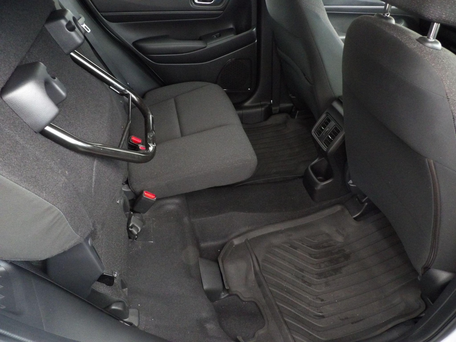 Used Honda HR-V for sale - 78047074: Photo 40