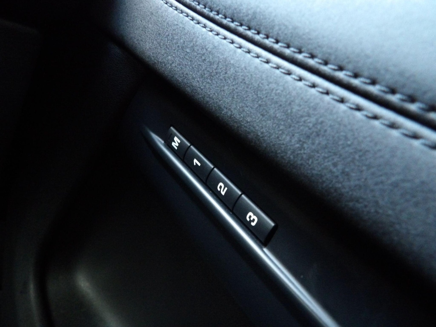 Used Land Rover Range Rover Evoque 2019 for sale - 76913683: Photo 42