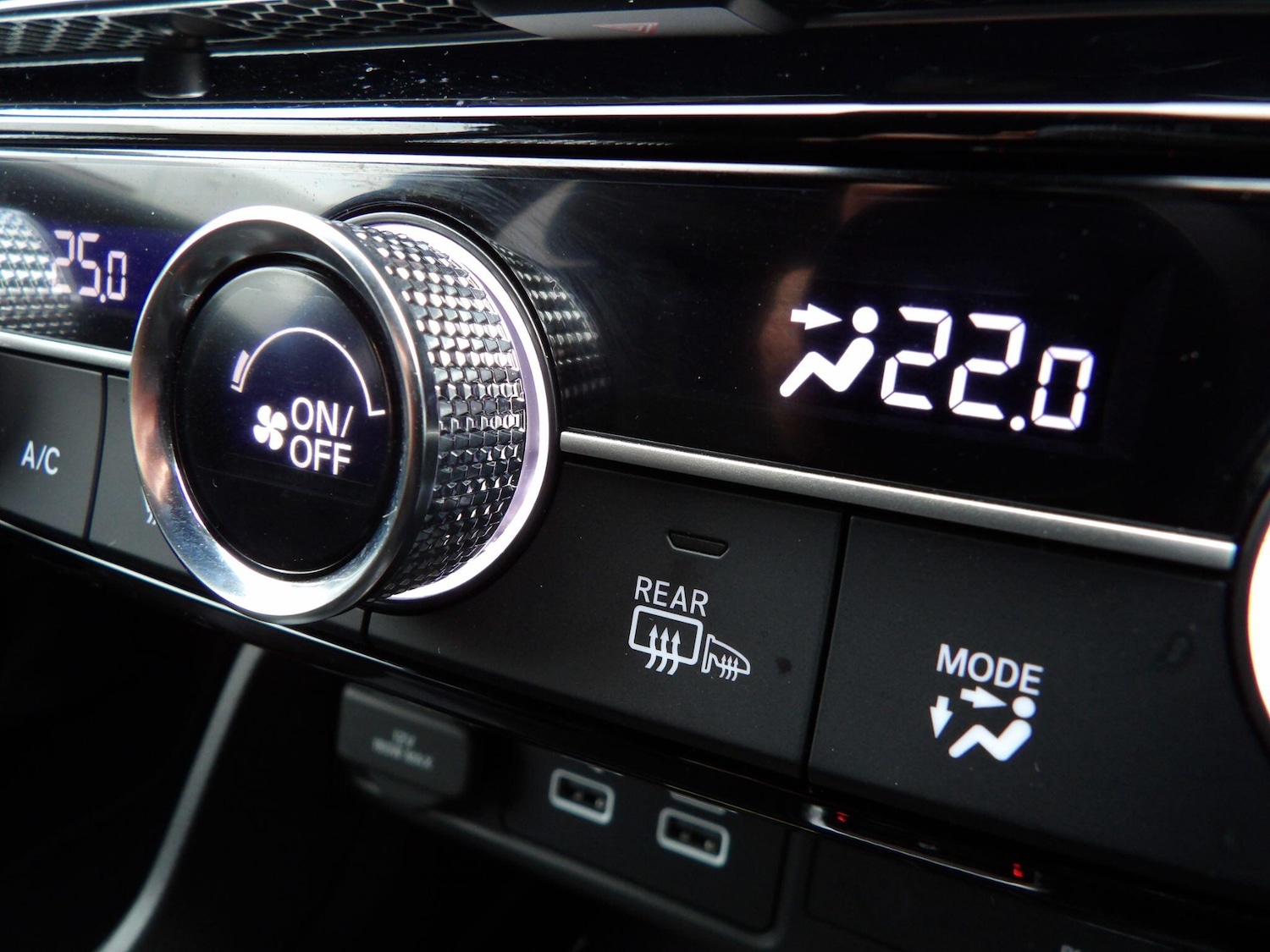 Used Honda Civic 2023 for sale - 76839780: Photo 28