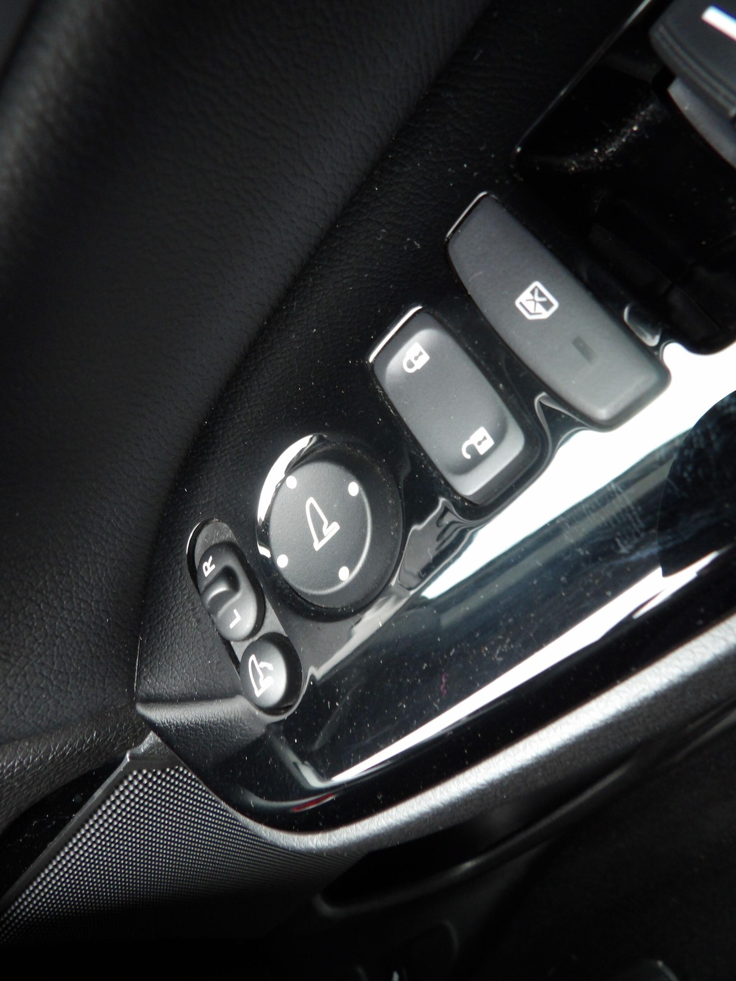 Used Honda CR-V 2023 for sale - 76361264: Photo 18