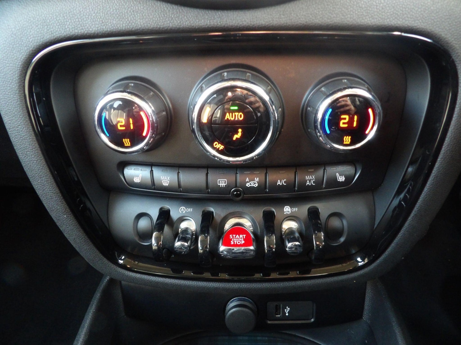 Used MINI Clubman 2019 for sale - 76498920: Photo 29