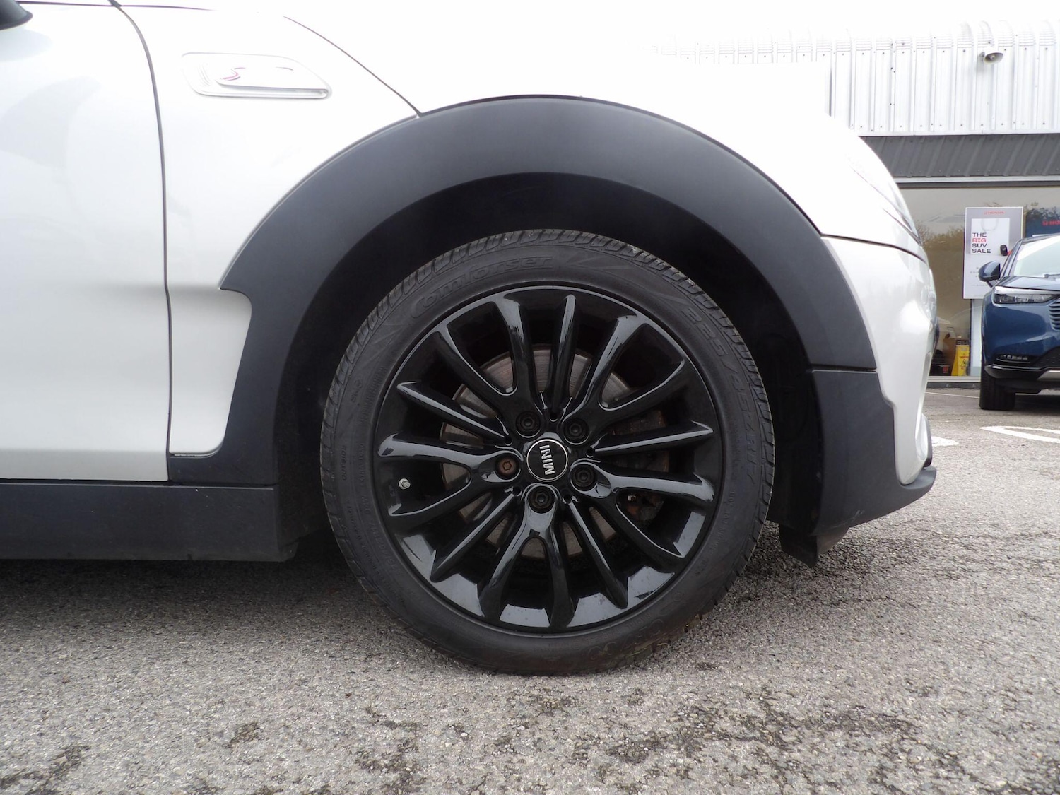 Used MINI Clubman 2019 for sale - 76498920: Photo 35