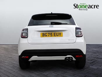 Used Fiat 600 2025 for sale - 79698179: Photo