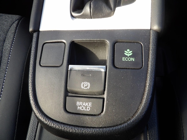 Used Honda Jazz 2022 for sale - 76326412: Photo 32