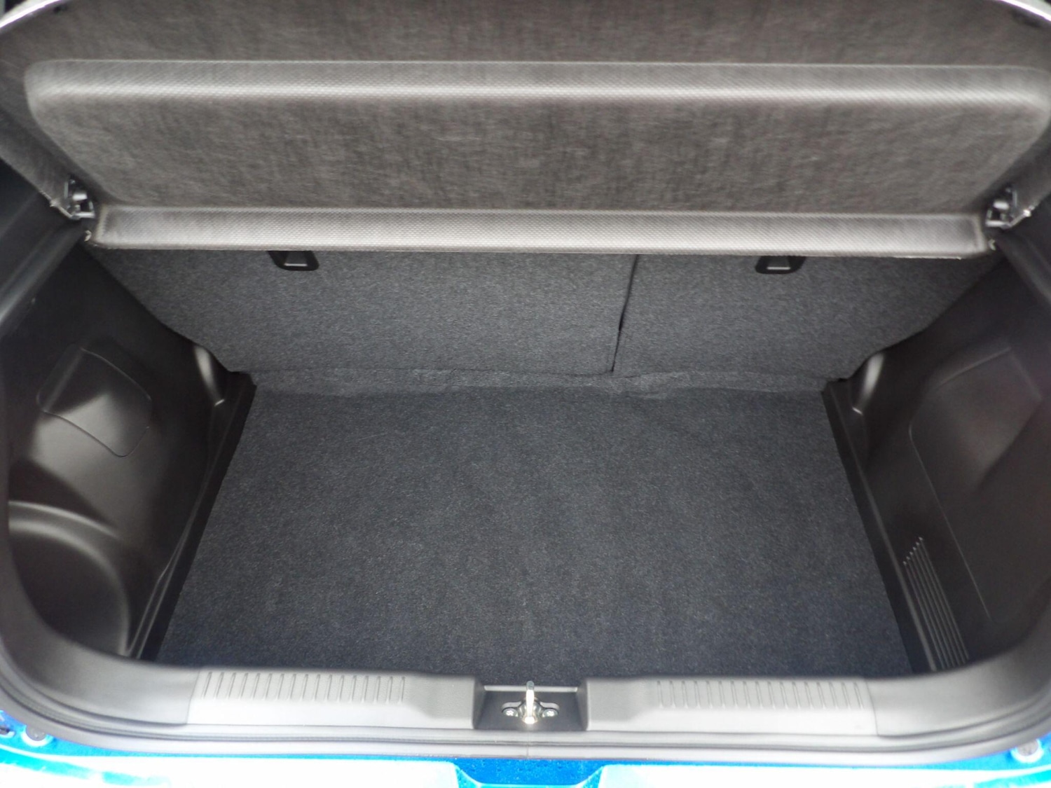 Used Suzuki Swift 2024 for sale - 76671250: Photo 45