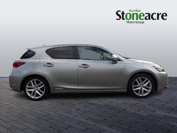 Used Lexus CT 2017 for sale - 78685025: Photo