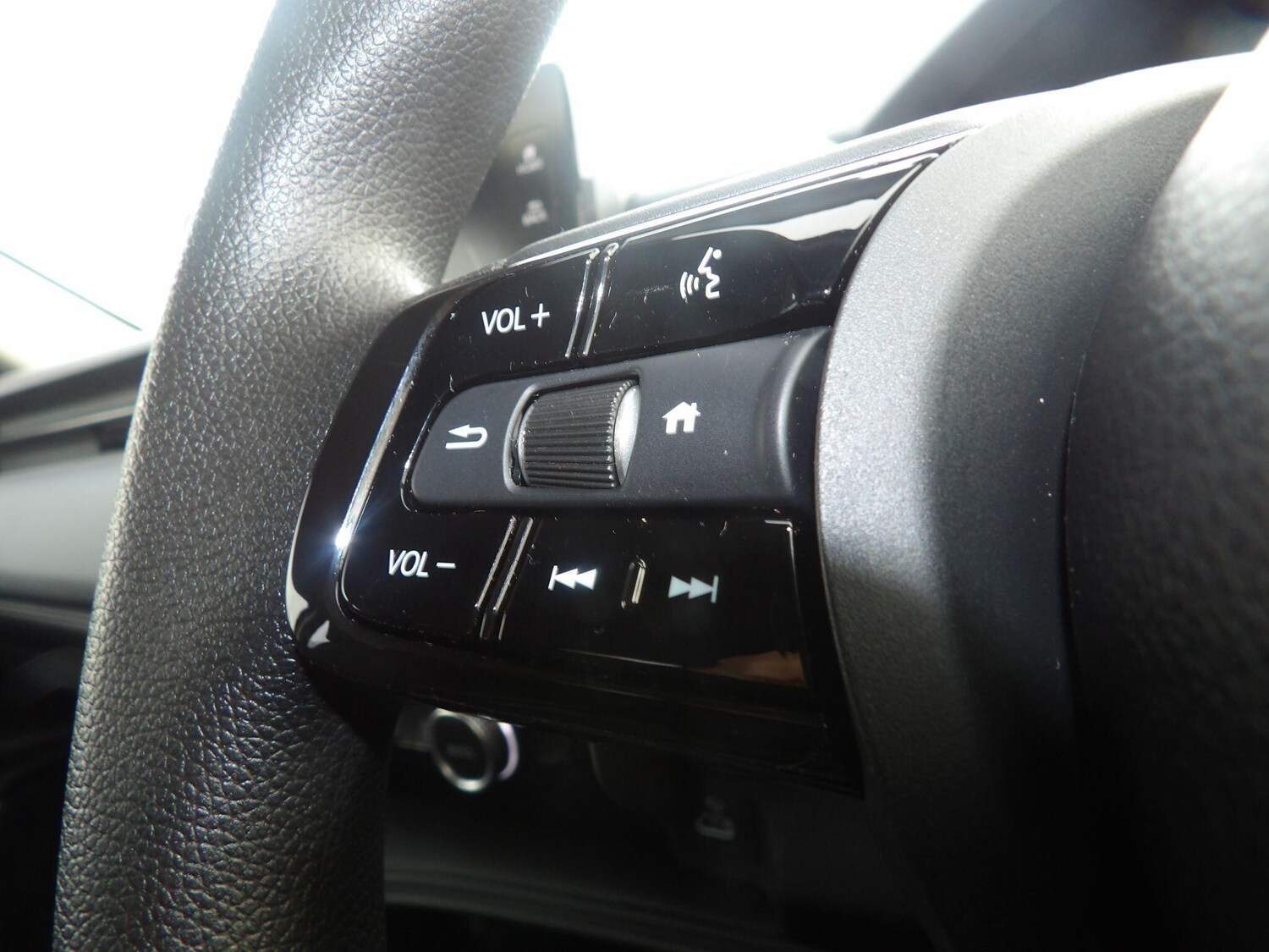 Used Honda HR-V 2024 for sale - 77549936: Photo 24