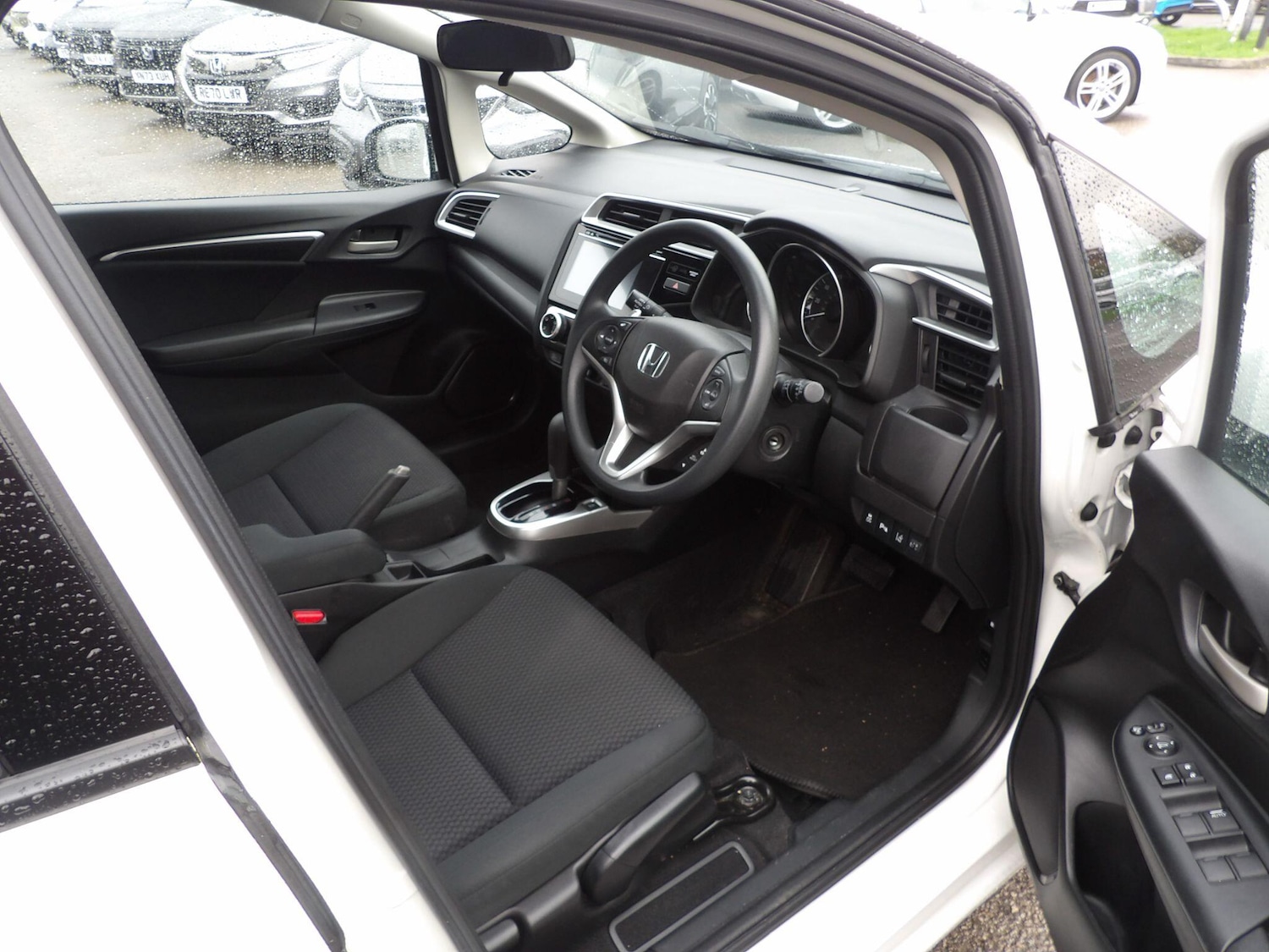 Used Honda Jazz 2020 for sale - 76671215: Photo 12