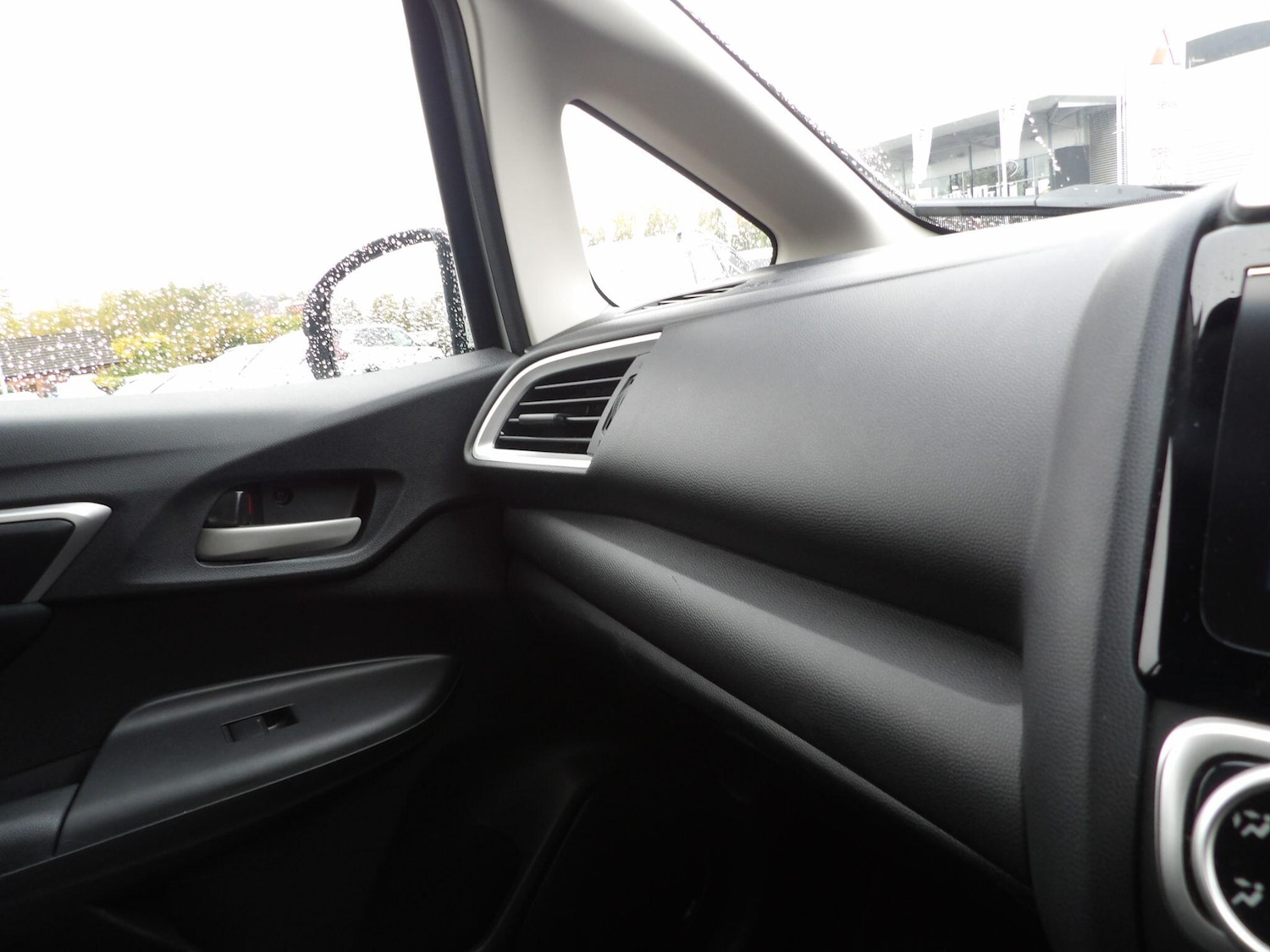 Used Honda Jazz 2020 for sale - 76671215: Photo 38