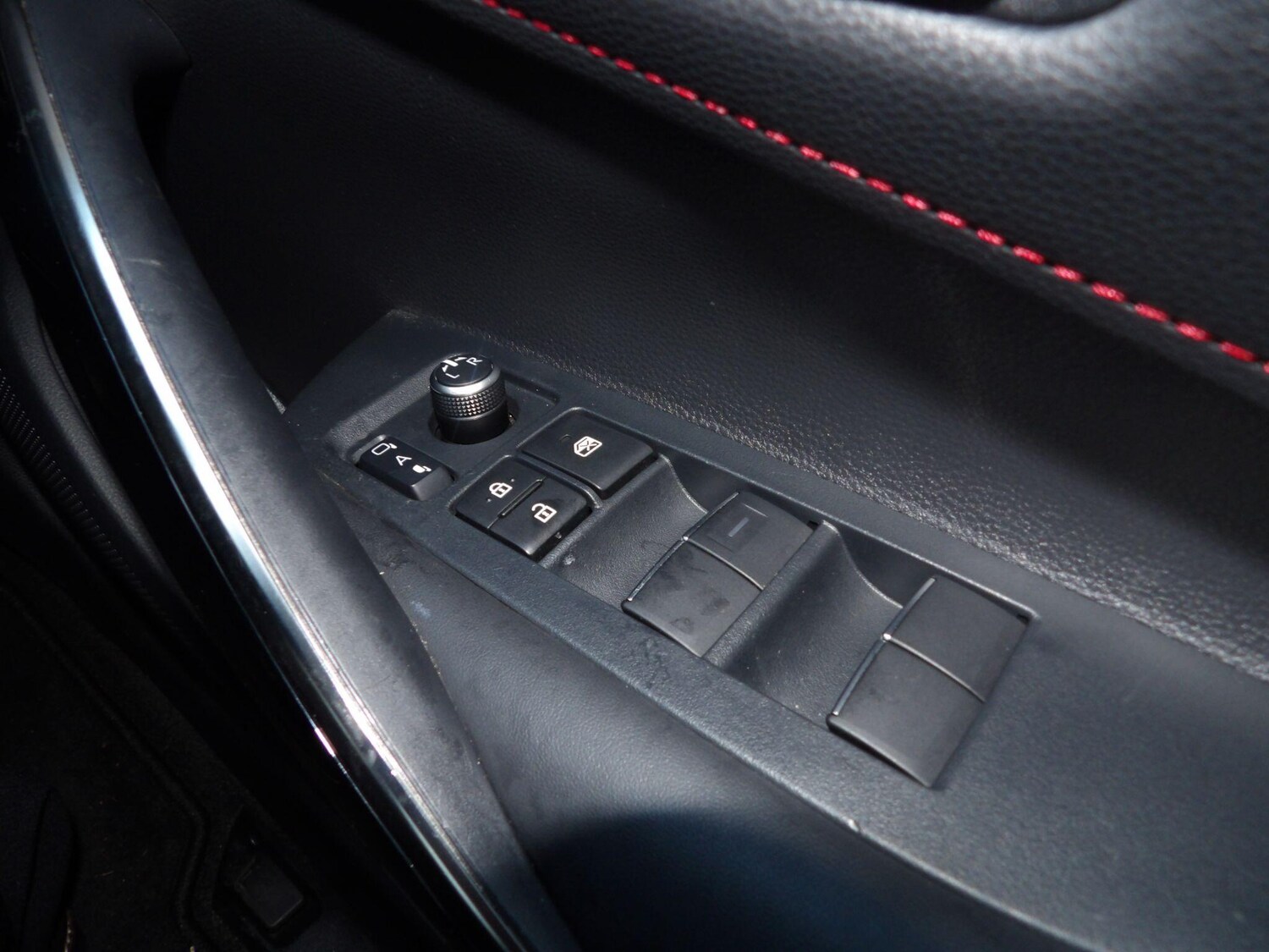 Used Toyota Corolla for sale - 77456537: Photo 28