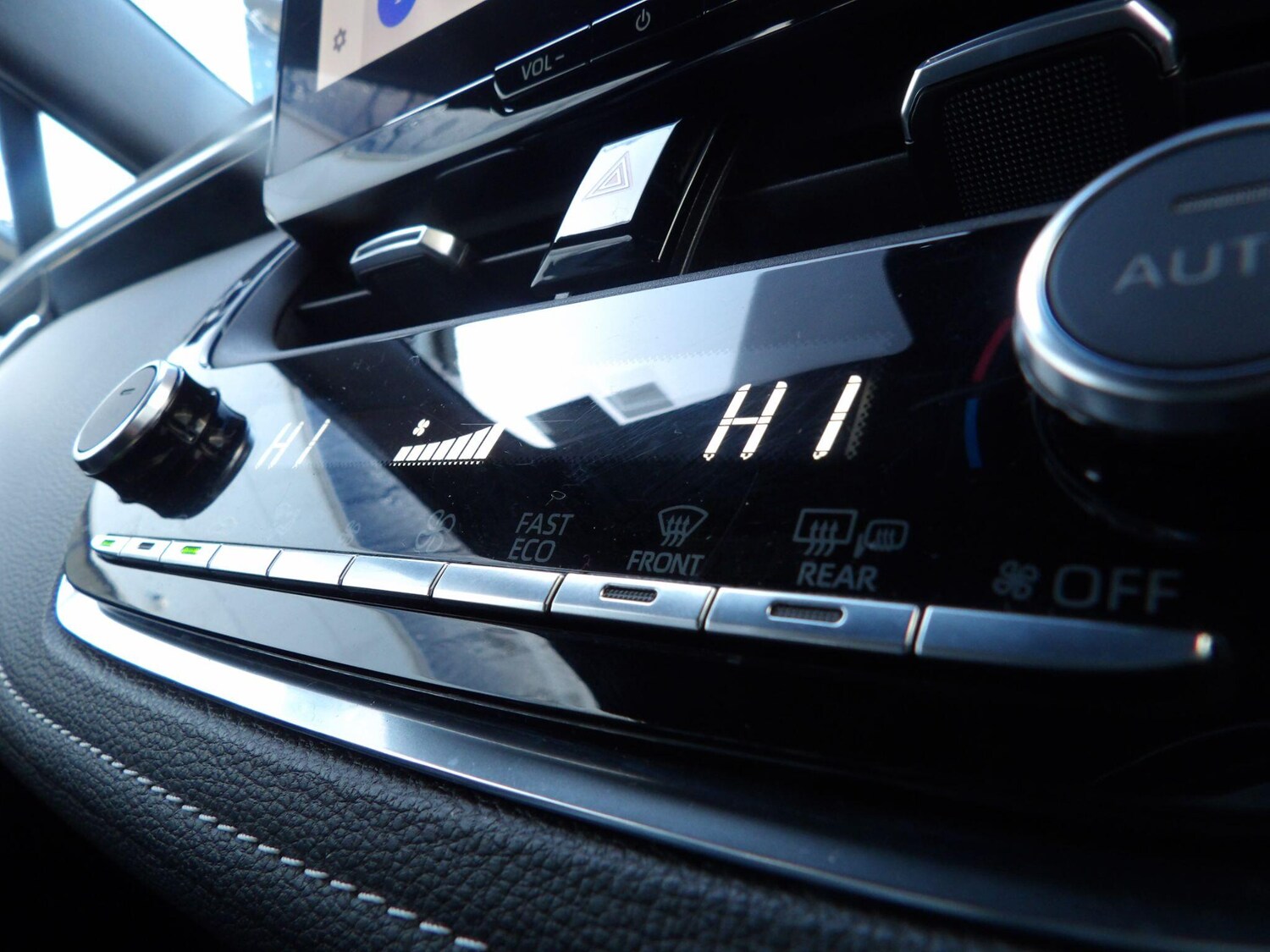 Used Toyota Corolla for sale - 77456537: Photo 38